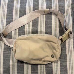 lululemon athletica Beige Belt Bag